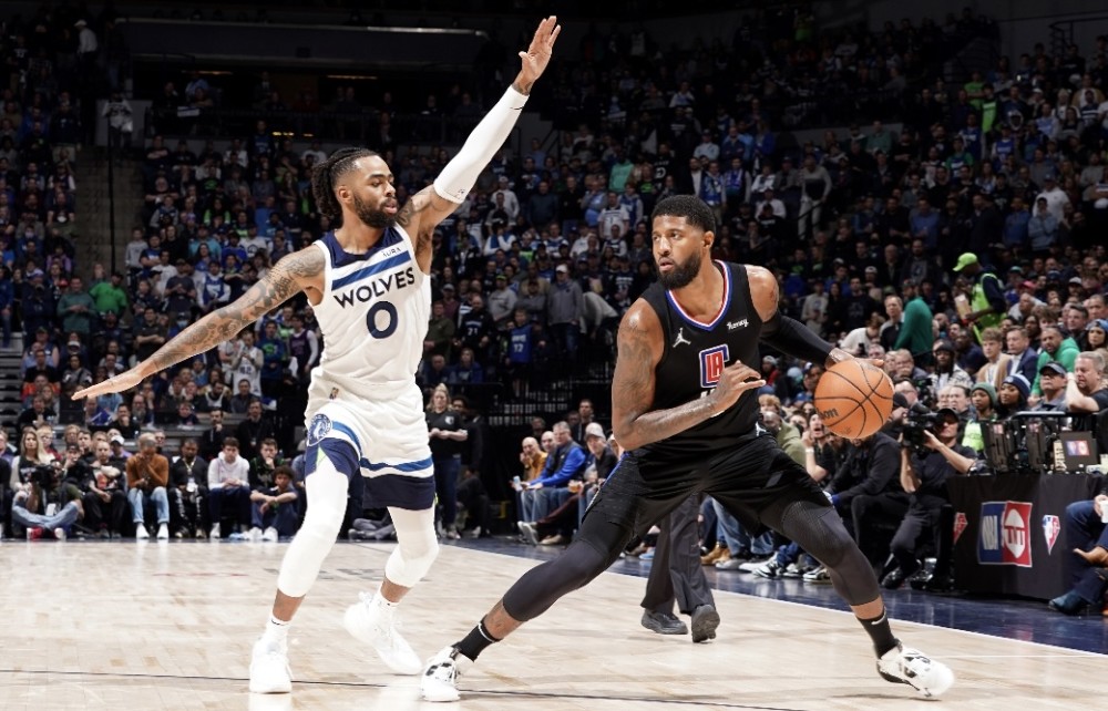 唐斯空砍30分森林狼不敌掘金遭四连败